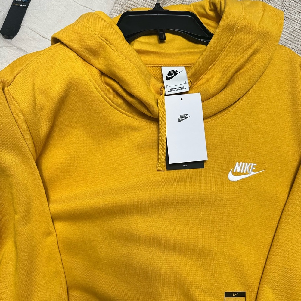 Nike woman’s Yellow Hoodie
